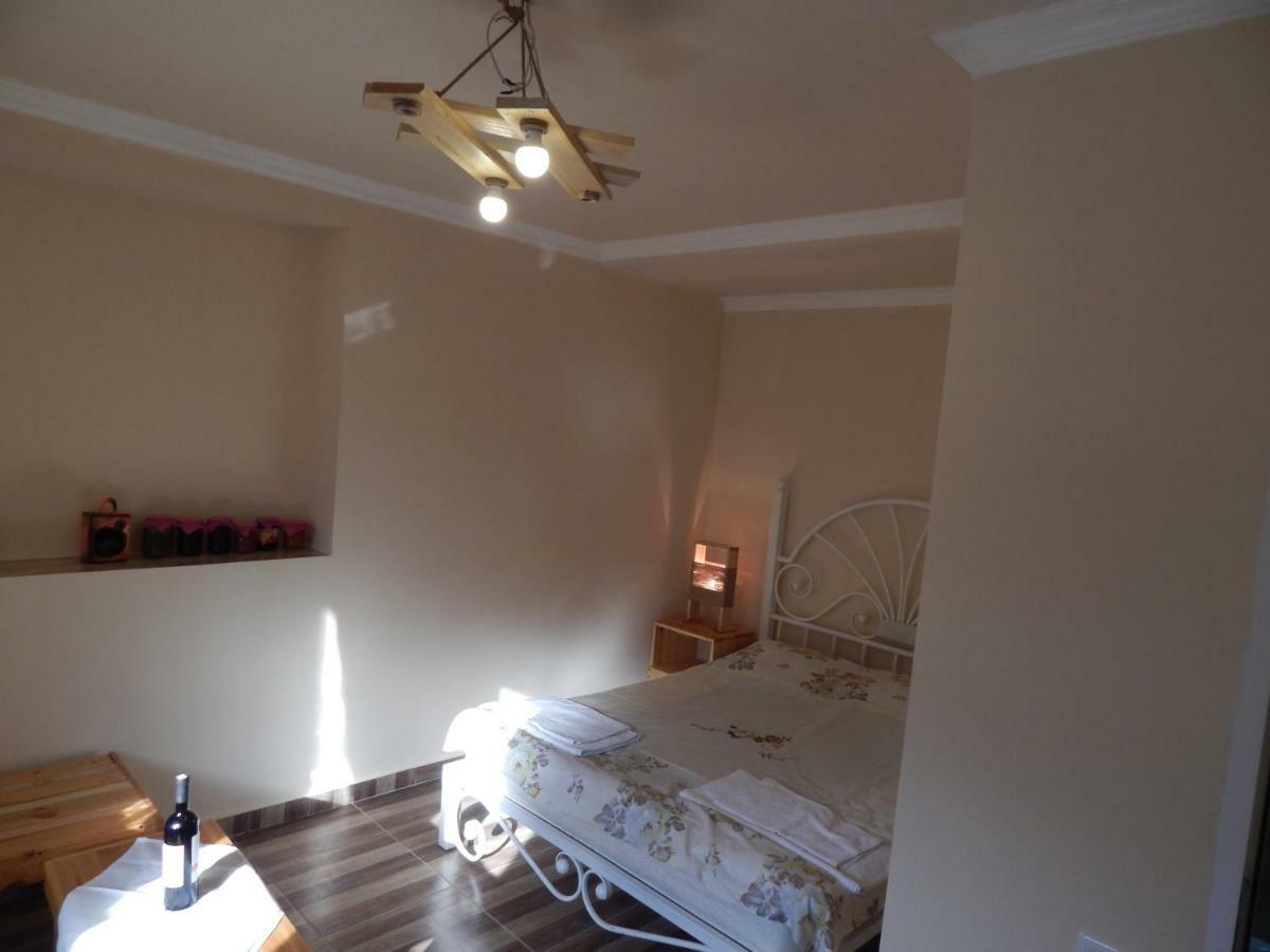 Arami Guest House Dilijan Exterior photo